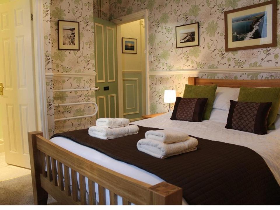 ファイリー Athol House Bed & Breakfast エクステリア 写真